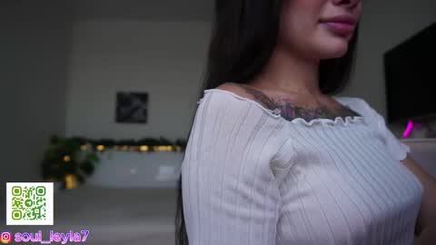 Leyla ly Ill be here Tuesday Thursday Friday Saturday Sunday online show from December 5, 6:13 am