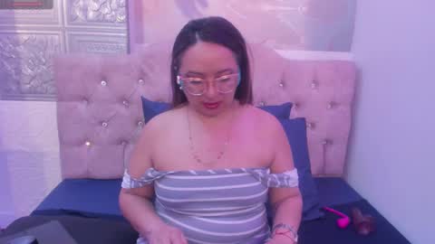 Leyla smithh online show from October 20, 12:19 pm