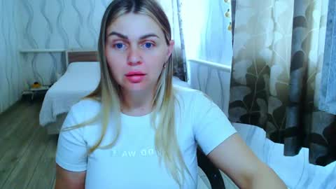 li_lit online show from May 20, 7:49 am