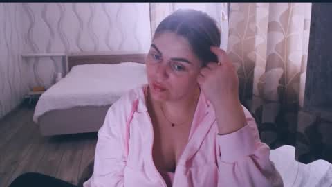 li_lit online show from March 30, 6:46 am