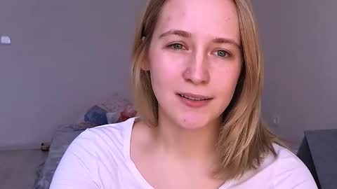 li_ni_ online show from September 28, 1:05 pm