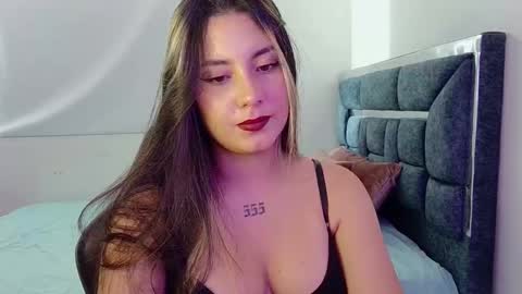 Lia  online show from October 22, 5:29 pm