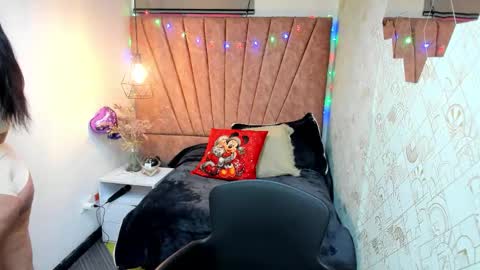  LIA  online show from December 16, 12:44 pm