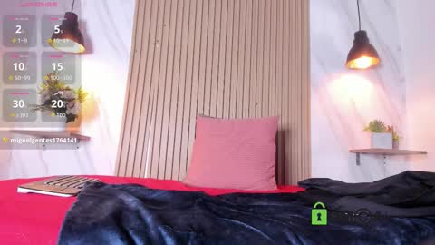 lia_harper_ online show from December 16, 9:09 pm