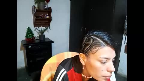 Lia online show from December 27, 11:06 am