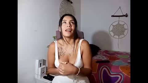 Lia online show from May 1, 10:02 pm