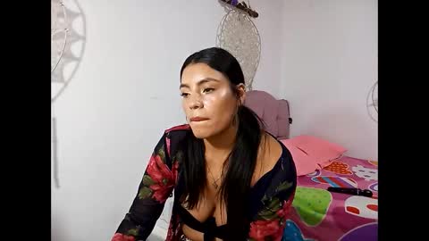 Lia online show from May 11, 8:39 pm