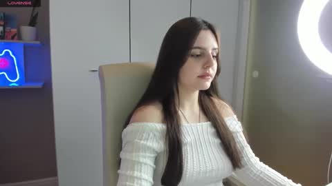 Lia online show from October 19, 1:46 pm