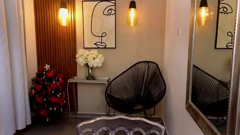 LIA online show from December 1, 6:10 pm