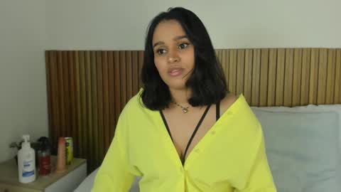 Lia  online show from December 7, 2:42 am