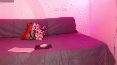 lia_tgn online show from September 28, 6:24 pm