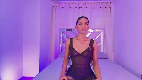 Lia online show from February 19, 10:30 pm