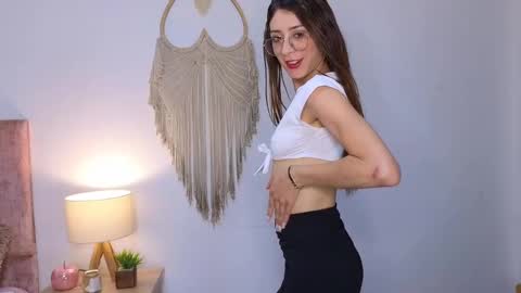 Lia  online show from December 19, 2:57 pm