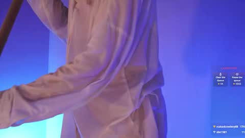 Lia  online show from May 11, 2:45 pm