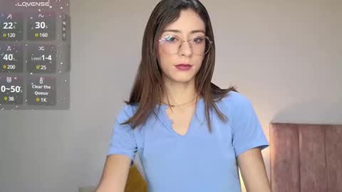 Lia  online show from January 4, 1:21 pm