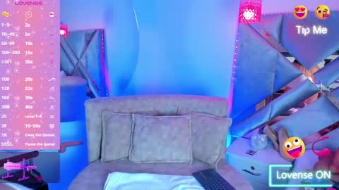 Liaa online show from December 29, 7:22 pm