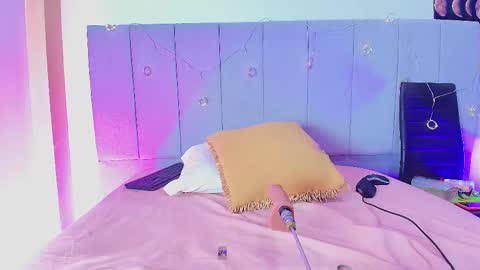 Liaa online show from March 24, 6:46 pm