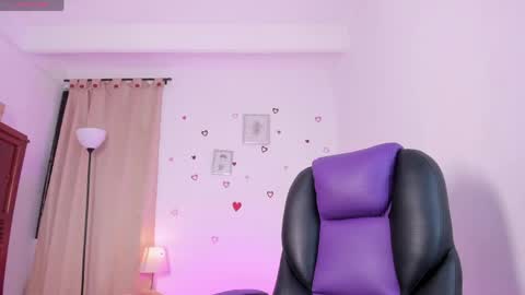 liaa moretzz online show from May 10, 1:18 am