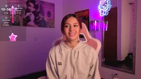 Lia Butera online show from September 30, 4:56 pm