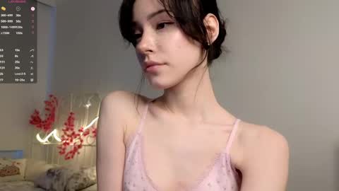 Lia  online show from May 23, 9:18 am