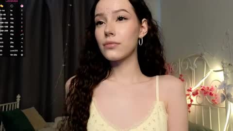 Lia  online show from May 13, 10:21 am