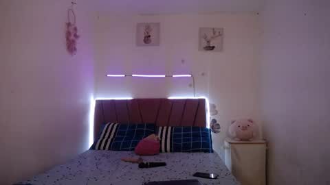 liahdiaz_ online show from May 21, 1:31 pm