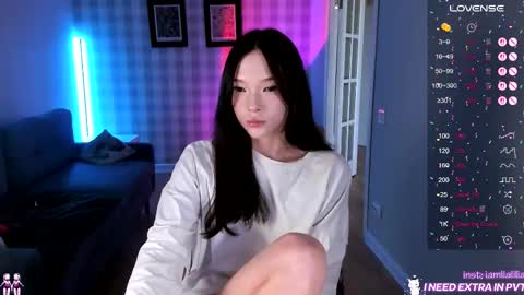 lialilia online show from October 10, 8:52 am