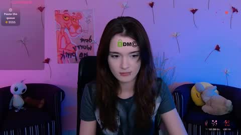 Little Liana  online show from May 25, 7:13 pm
