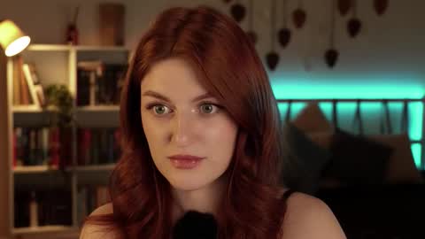 Lianna online show from March 6, 4:02 pm