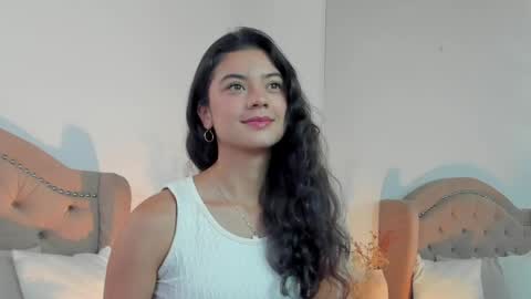 liarave online show from April 8, 9:50 pm