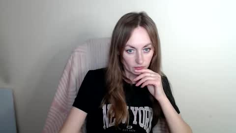 Lia online show from May 13, 12:11 pm