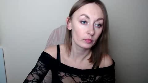 Lia online show from March 20, 11:59 am