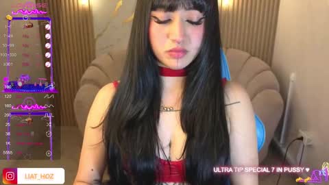 Snapshot of liat_hoz chatting on October 3, 4:06 am Dani online show from October 3, 4:06 am