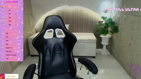 Dani online show from May 22, 1:53 pm