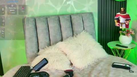 Lia online show from January 7, 7:28 pm