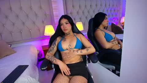 Lia  online show from April 1, 8:17 pm