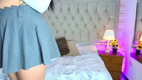 Lia  online show from December 15, 7:41 pm