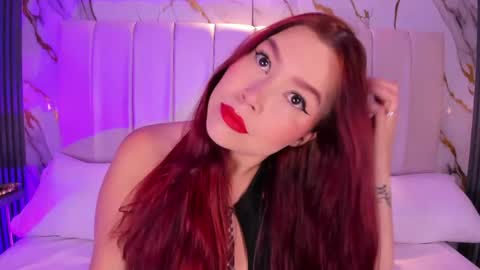  LIA TINK  online show from May 25, 11:53 am