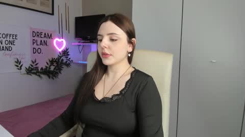 Lia online show from October 21, 1:48 pm