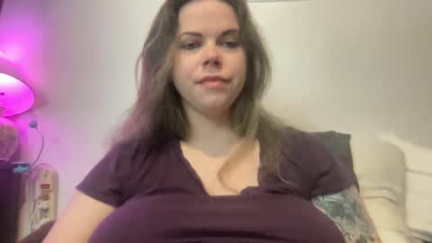 Libby Deetz online show from January 24, 10:53 am