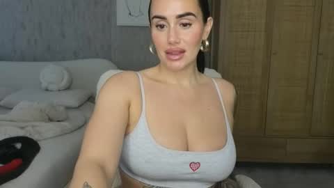 Libby online show from November 15, 1:23 pm