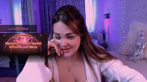 libra_mia online show from May 19, 5:09 pm