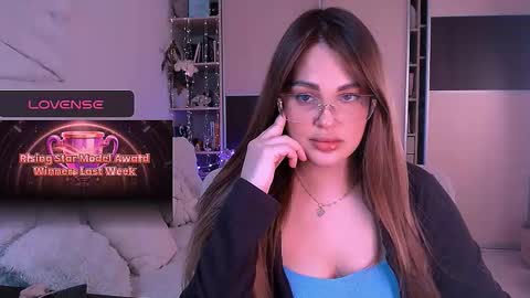 libra_mia online show from March 14, 11:11 am