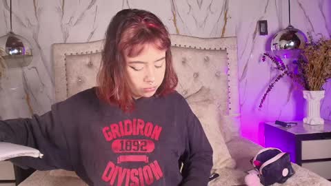 lickpink1_ online show from April 3, 3:26 am