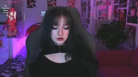 LiLu online show from February 15, 3:22 pm