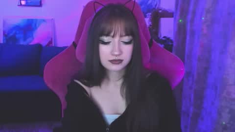 LiLu online show from February 26, 1:32 pm