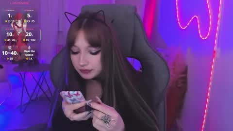 LiLu online show from March 18, 1:27 pm