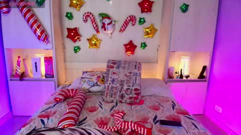         online show from December 20, 11:43 am