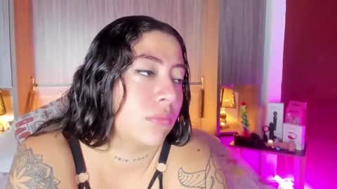         online show from December 9, 11:58 am