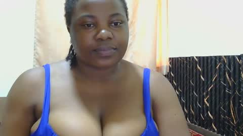 Lily online show from August 2, 9:01 am